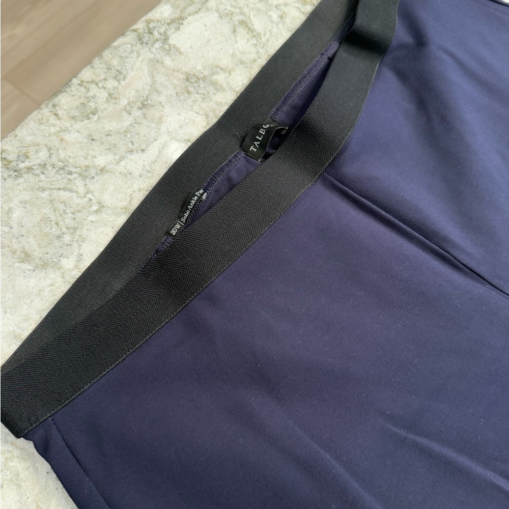 TALBOTS Navy Ankle Pants with Black Waistband 20W, Stretchy
